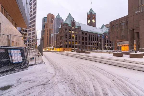 Democrats’ Minneapolis retreat intersects with DHS shutdown standoff after federal immigration operation winds down