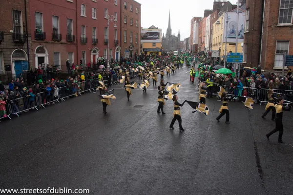 Morning Briefing: Parade Green Meets Winter White in Today’s ‘Snow Blitz’ Forecast