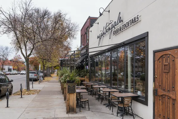 Minneapolis restaurant and café owners expand free meals and shelter efforts amid intensified ICE operations